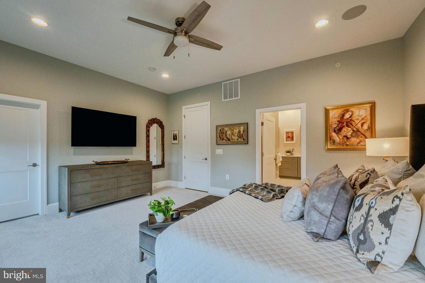 44665 Brushton Terrace photo 43