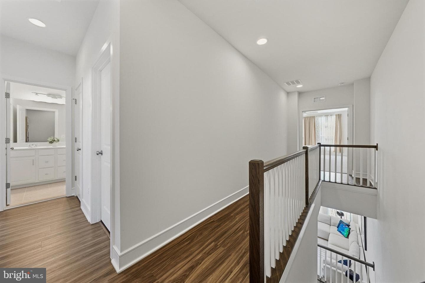 23117 Cottonwillow Square photo 32