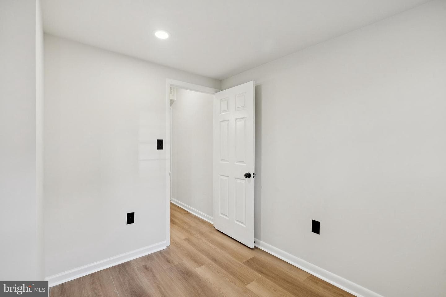 905 Tuscarora Drive SW photo 24