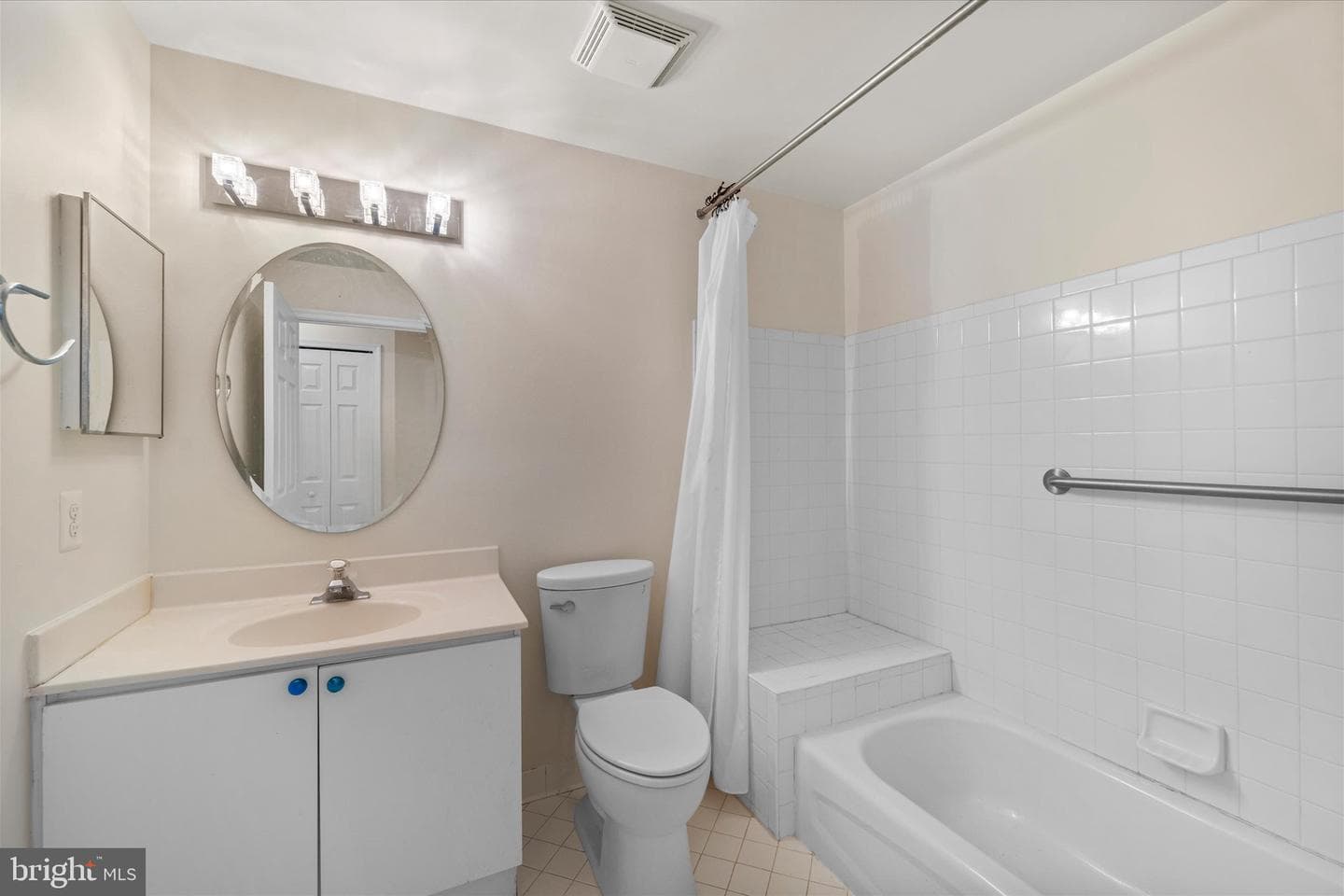 44106 Natalie Terrace #301 photo 21