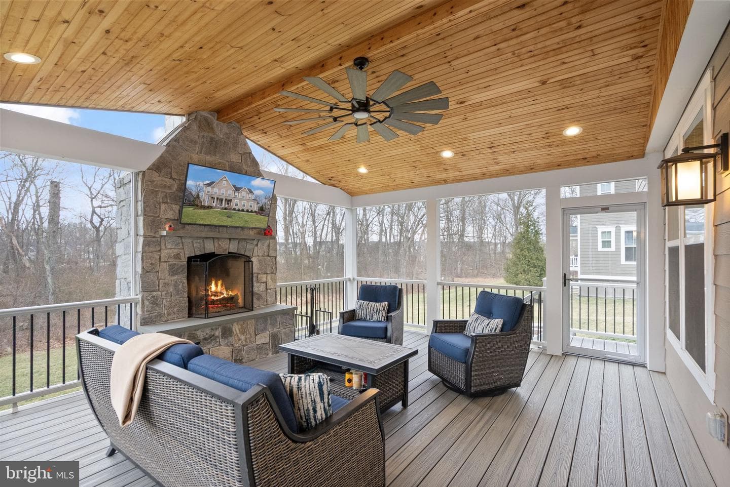41123 Hickory Hedge Place photo 3