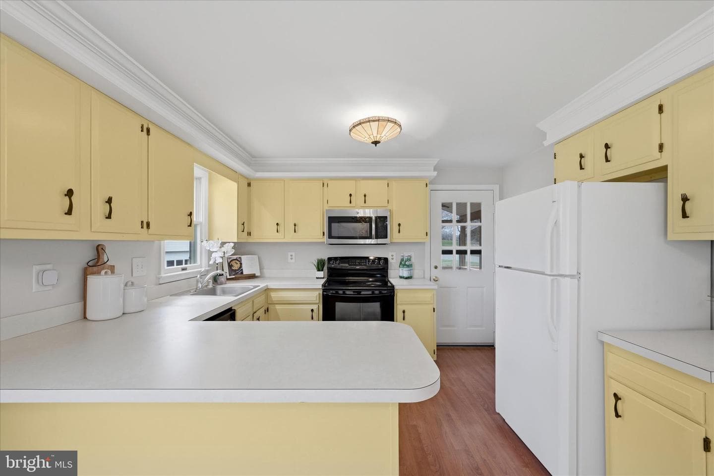 126 Applewood Court photo 10