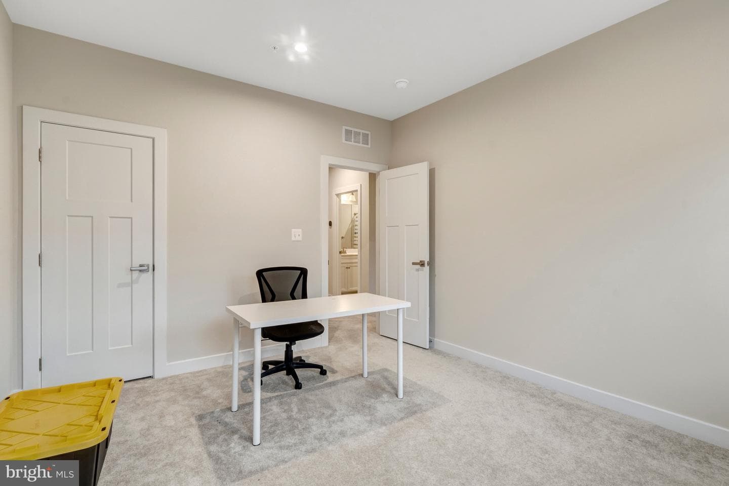 42558 Invergordon Terrace photo 34