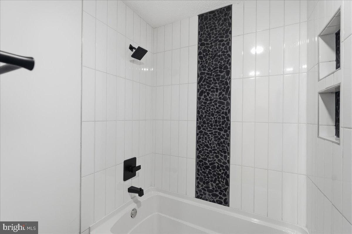 20991 Timber Ridge Terrace #101 photo 17