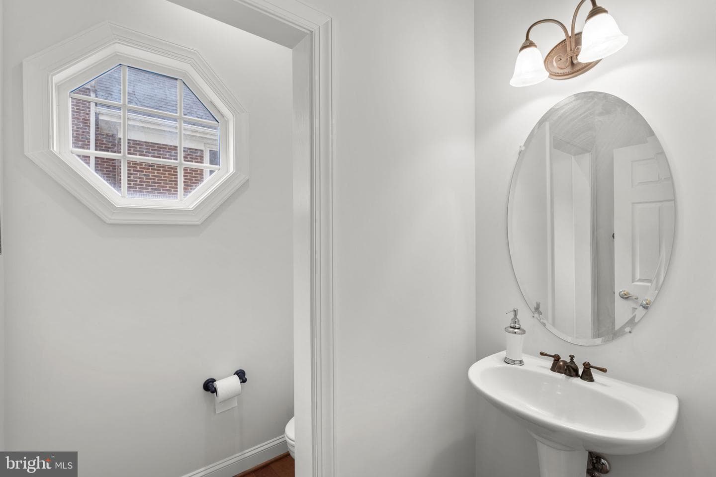 18344 Mid Ocean Place photo 29