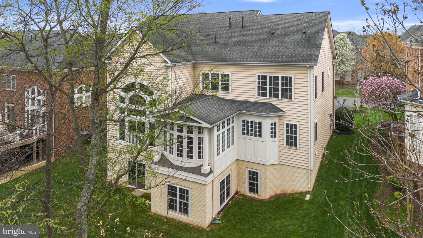 18344 Mid Ocean Place photo 60