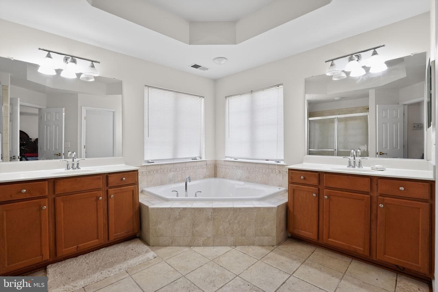 13540 Arcadian Drive photo 22
