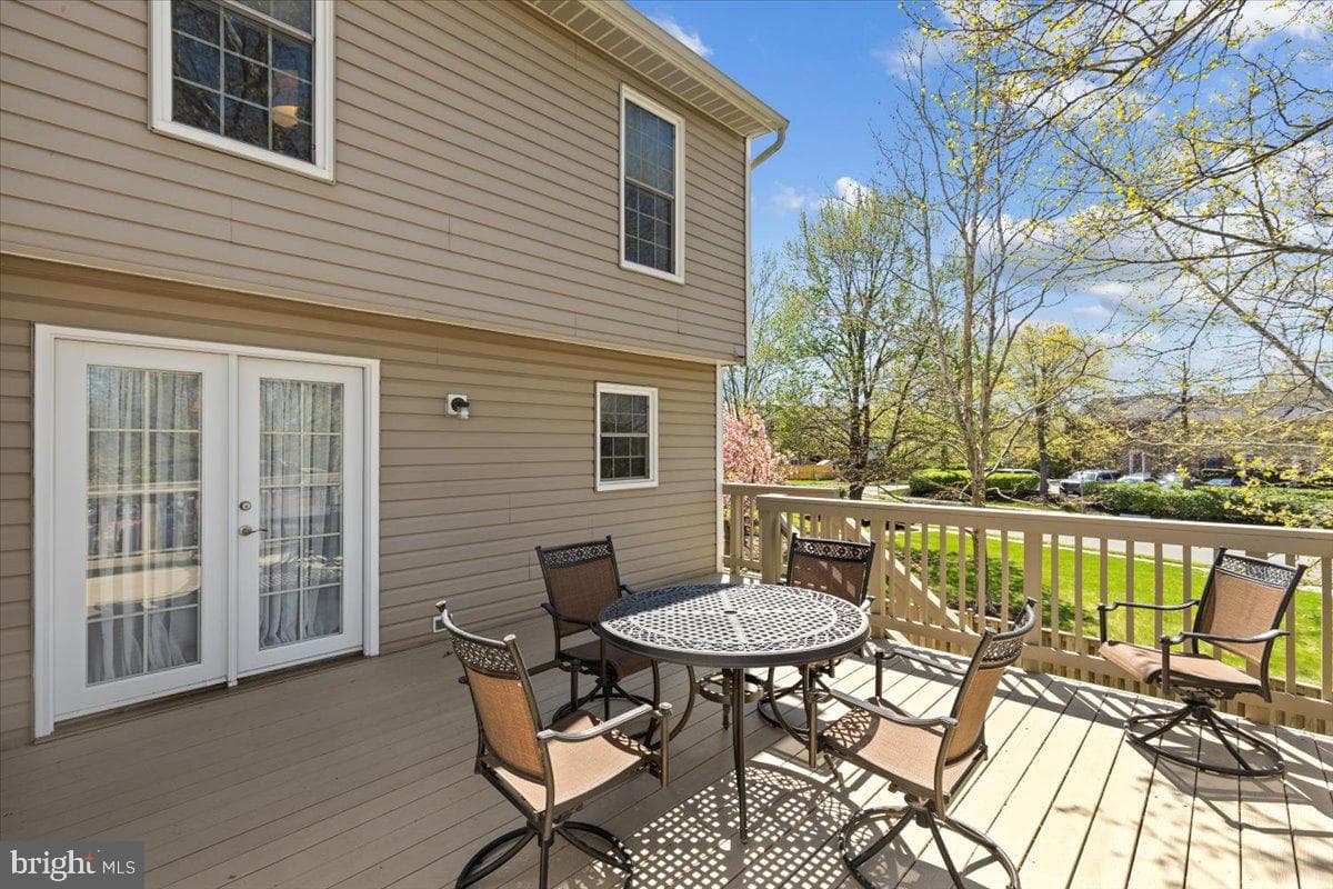 734 Hetzel Terrace SE photo 18