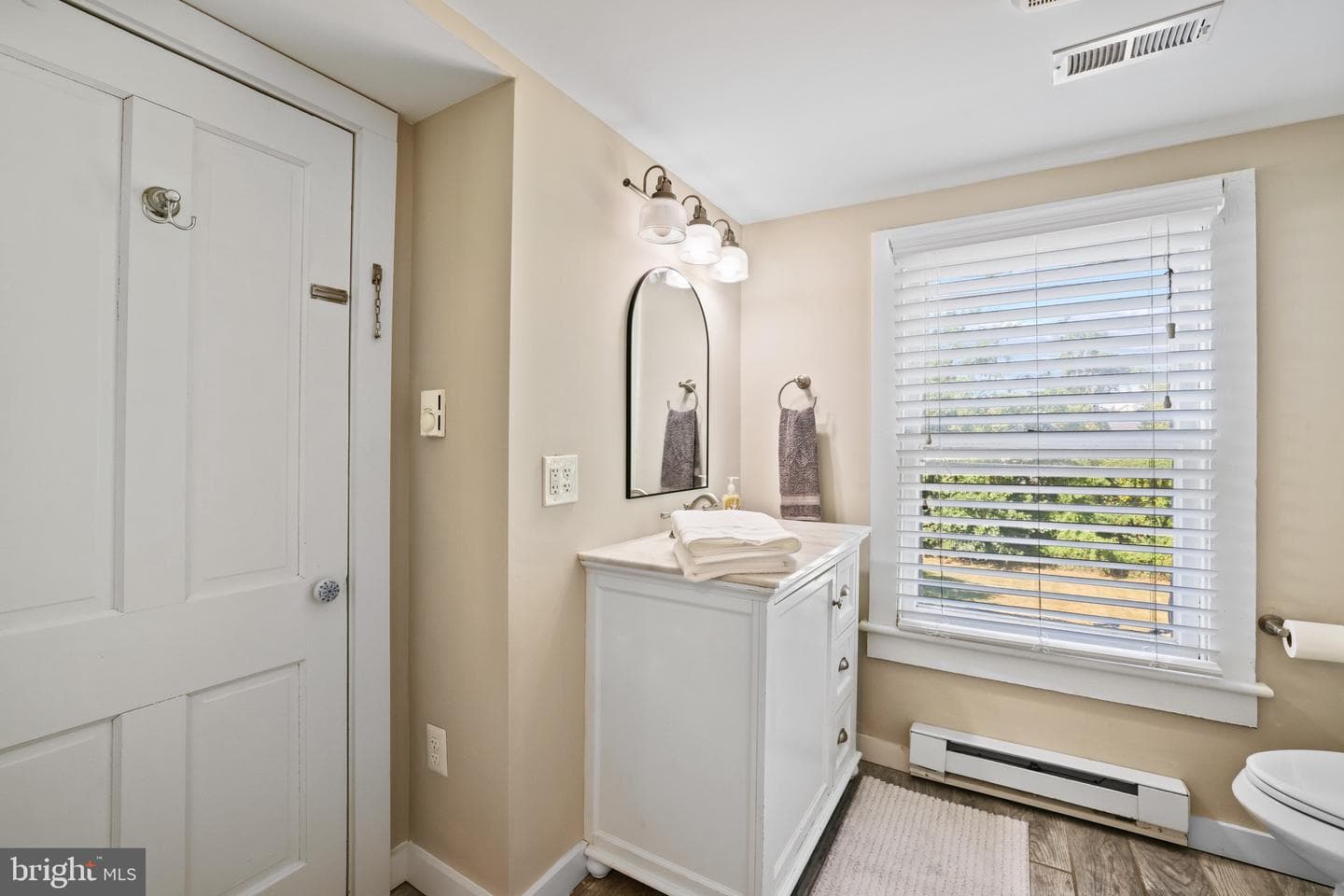 161 N Hatcher Avenue photo 33