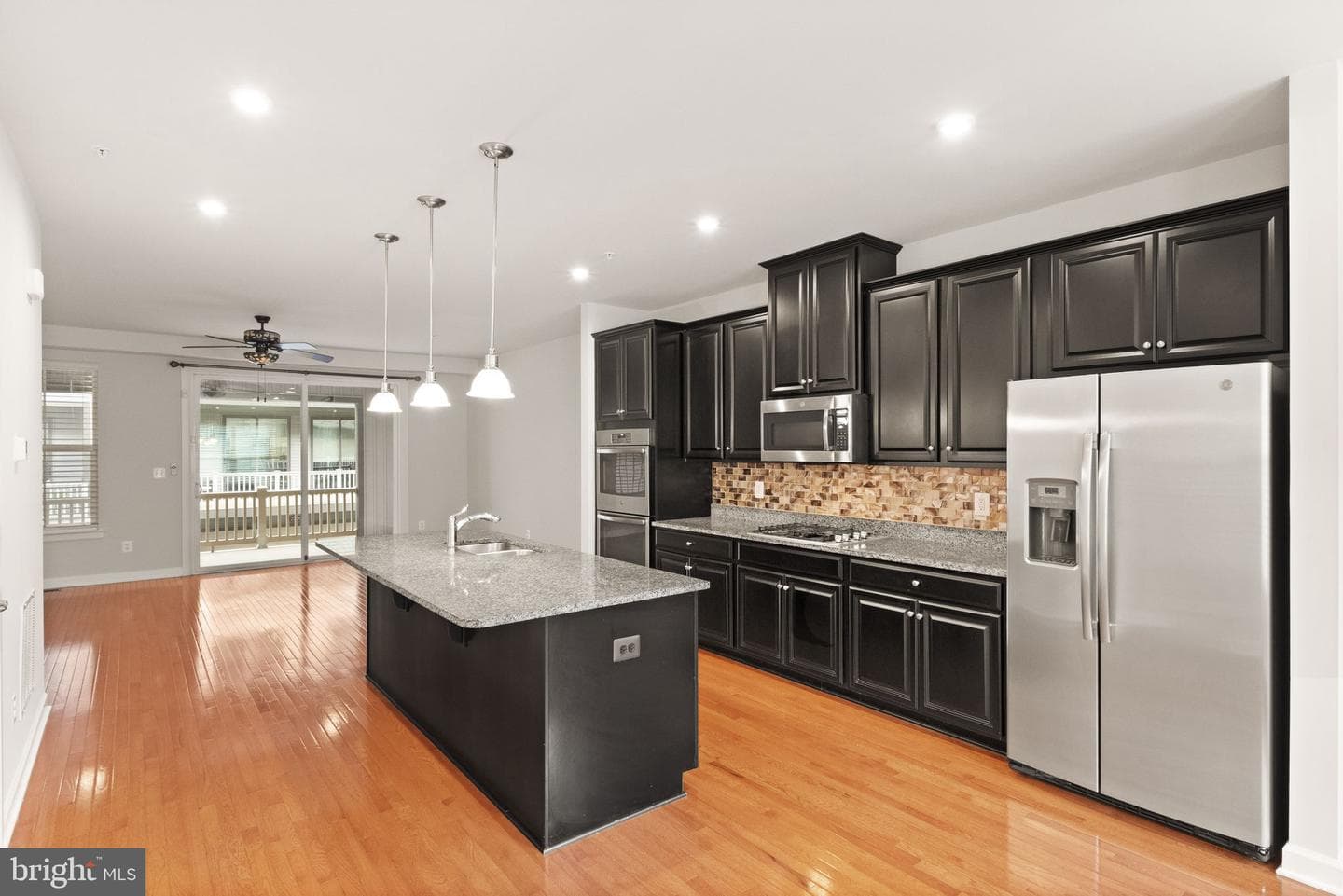 22308 Seabring Terrace photo 13