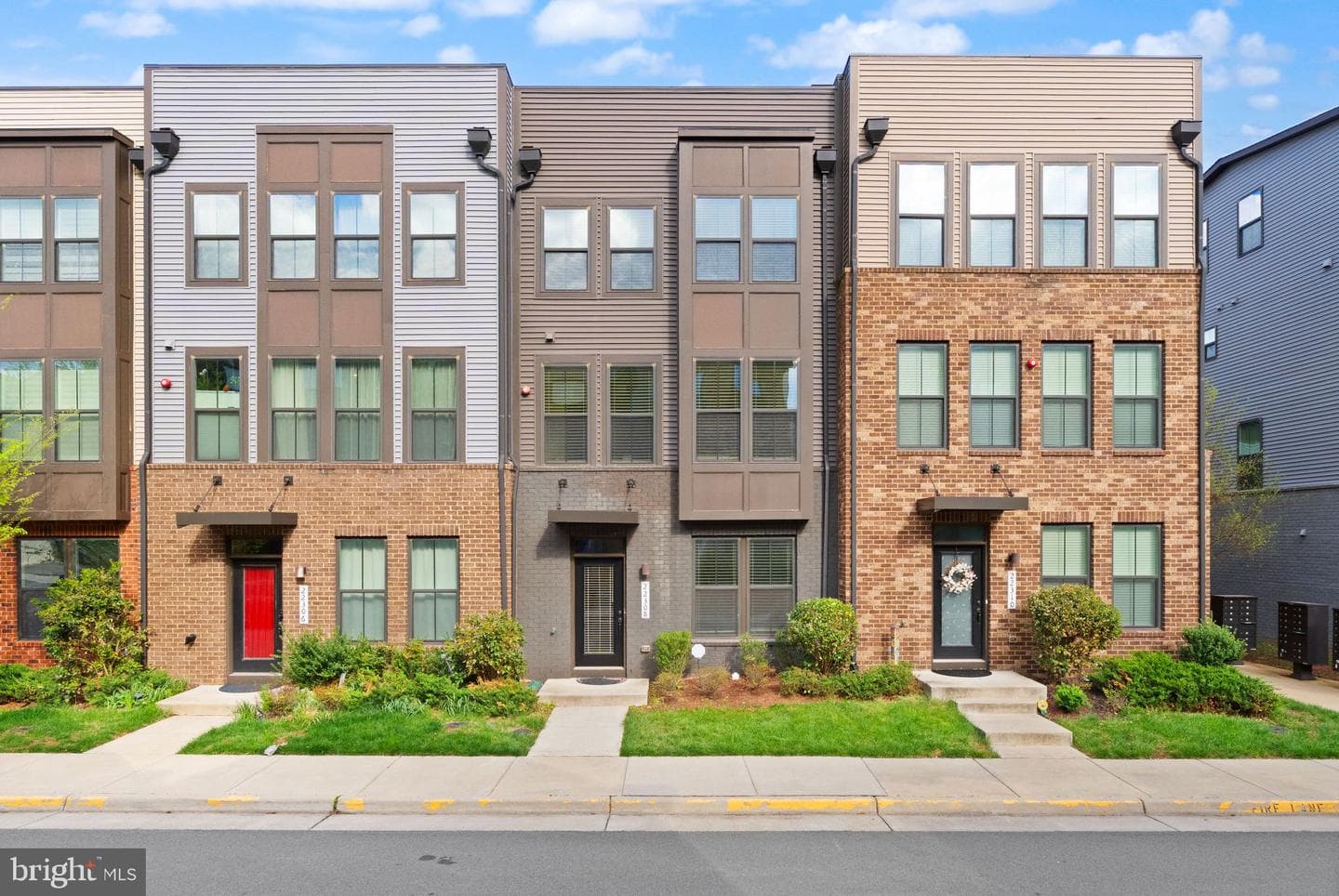 22308 Seabring Terrace, Ashburn