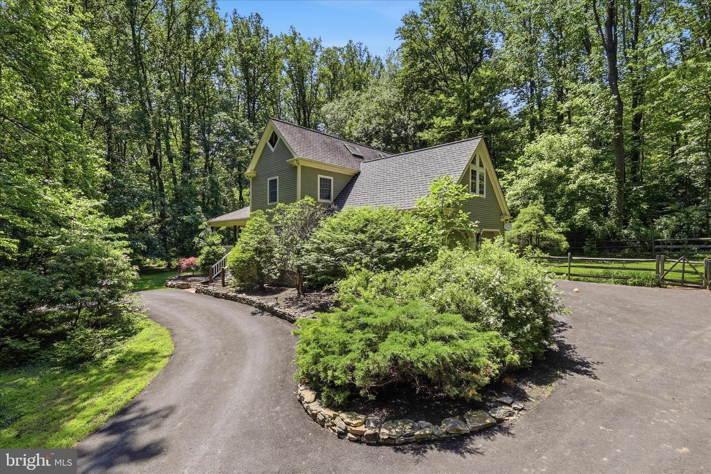 38074 Stevens Rd photo 4