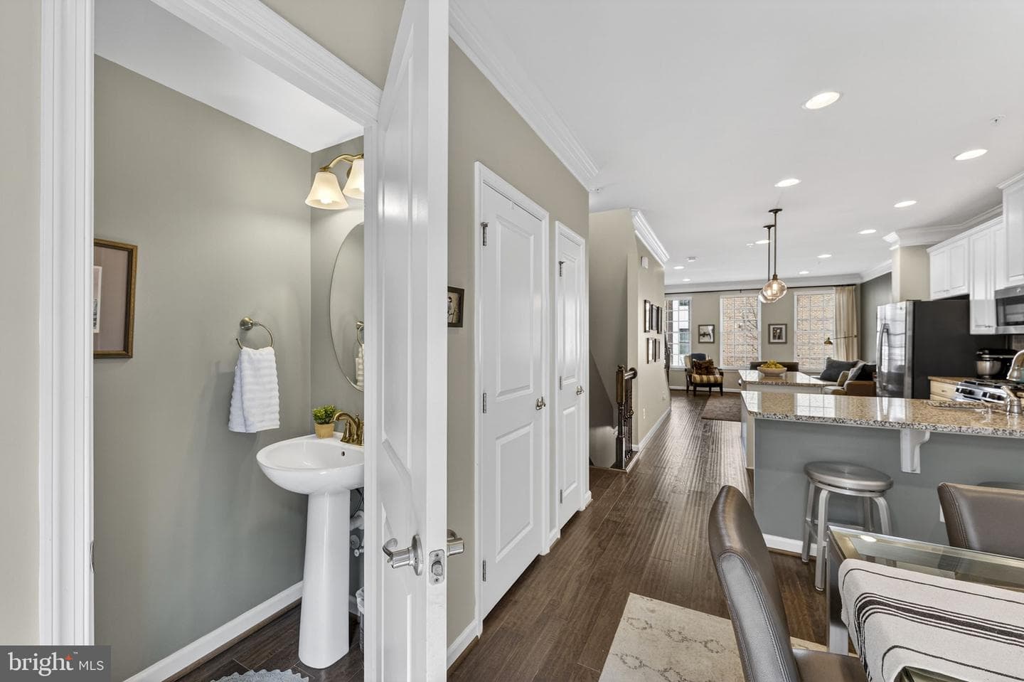 459 Haupt Square SE photo 26