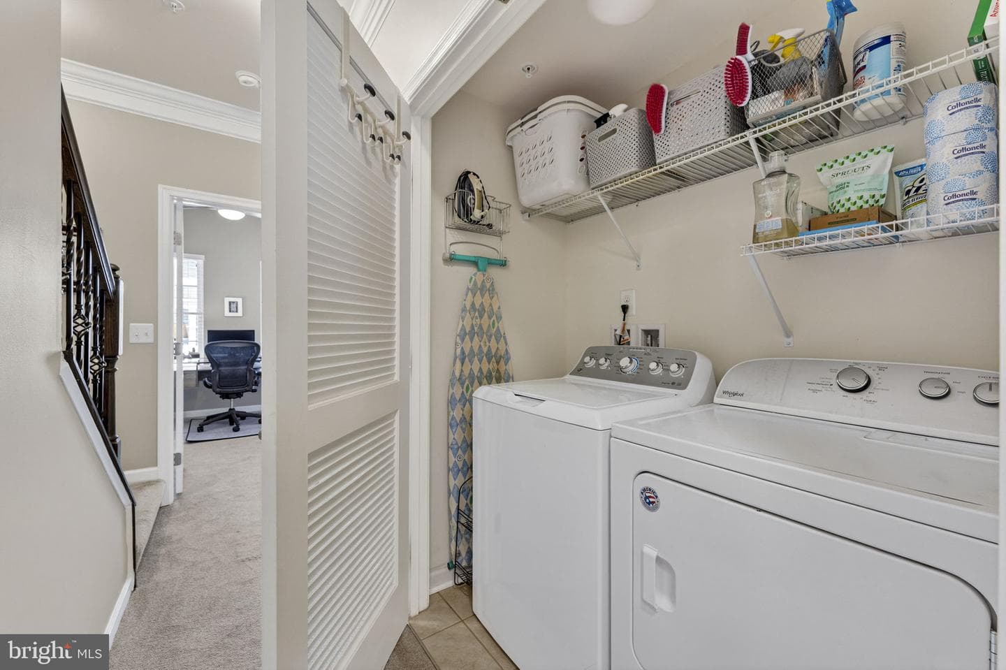 459 Haupt Square SE photo 39