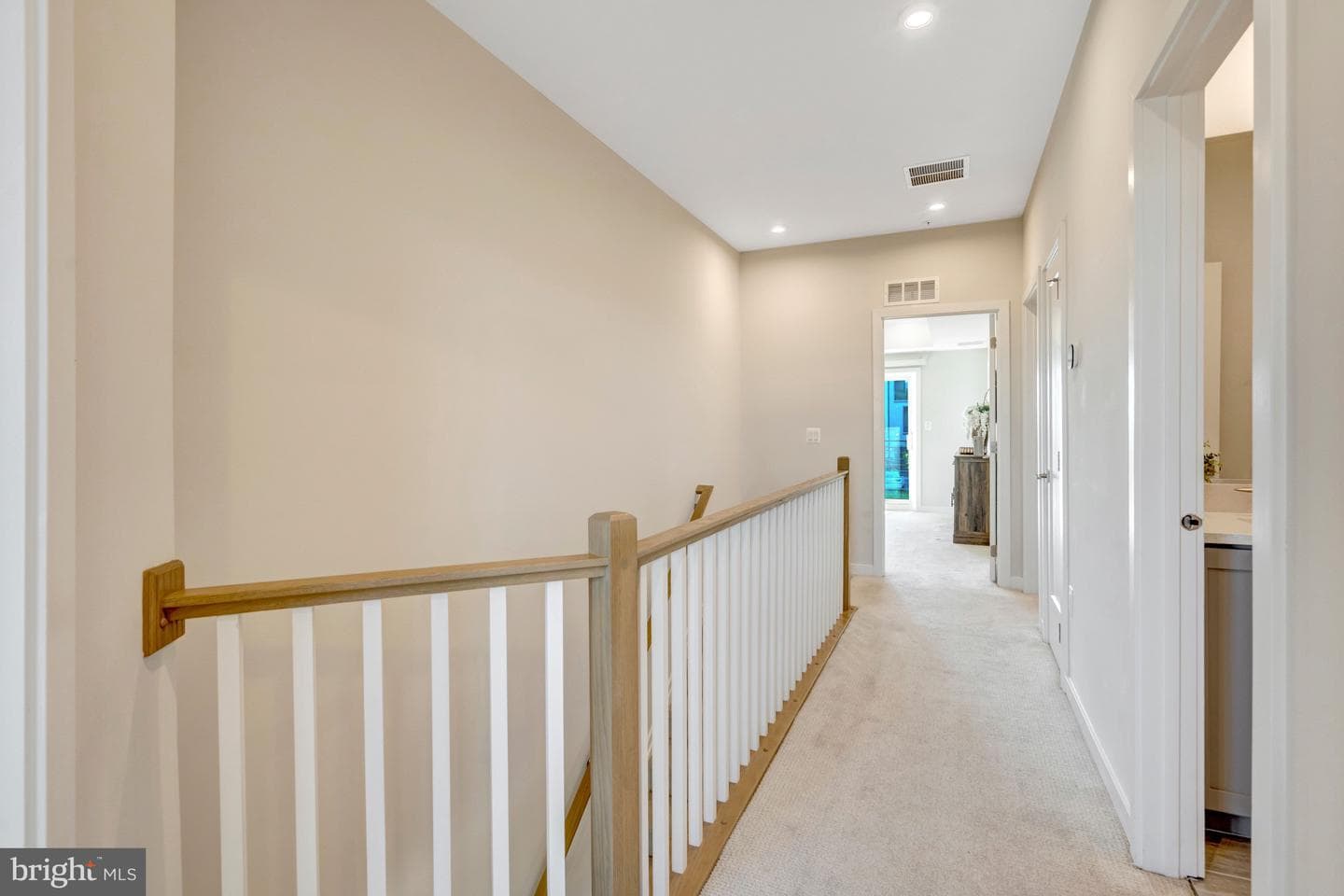22379 Roanoke Rise Terrace photo 15