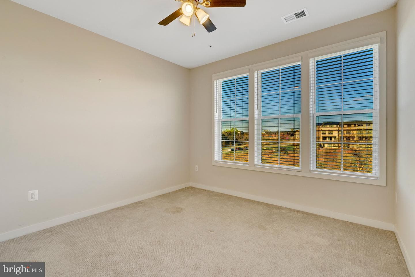 22379 Roanoke Rise Terrace photo 18