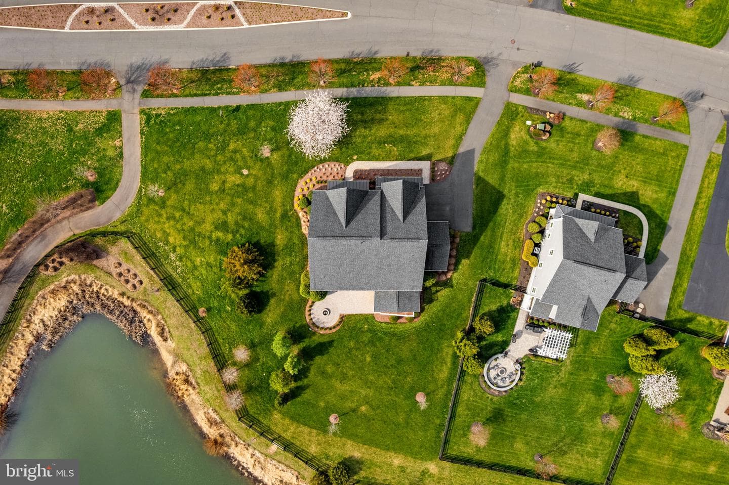 25014 Dahlia Manor Place photo 18