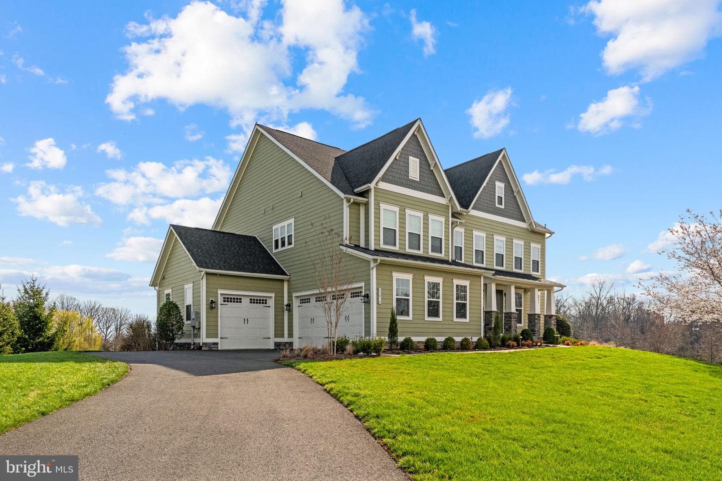 25014 Dahlia Manor Place photo 19