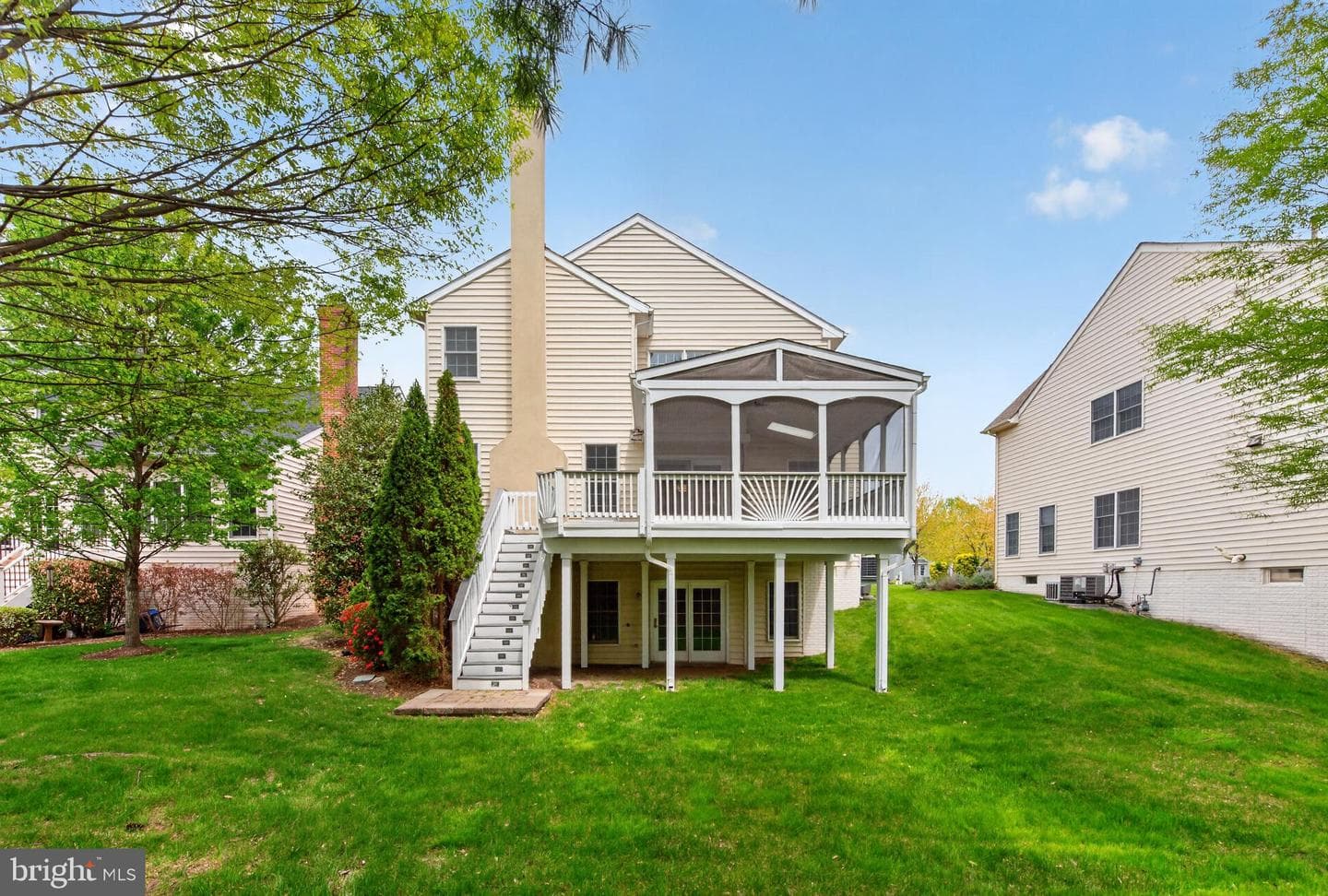 43355 La Belle Place photo 11