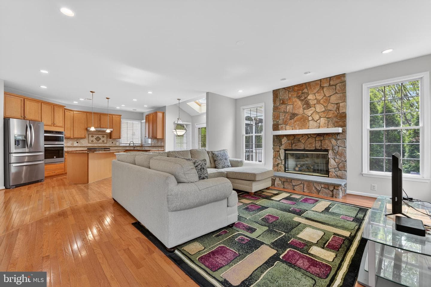 43355 La Belle Place photo 32