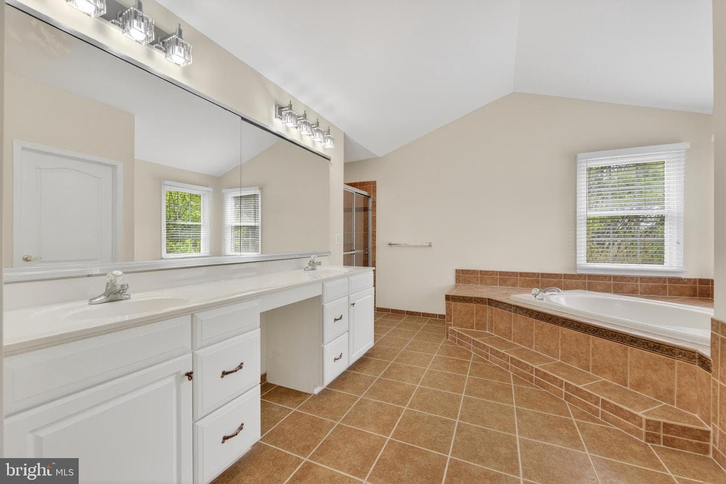 43355 La Belle Place photo 42