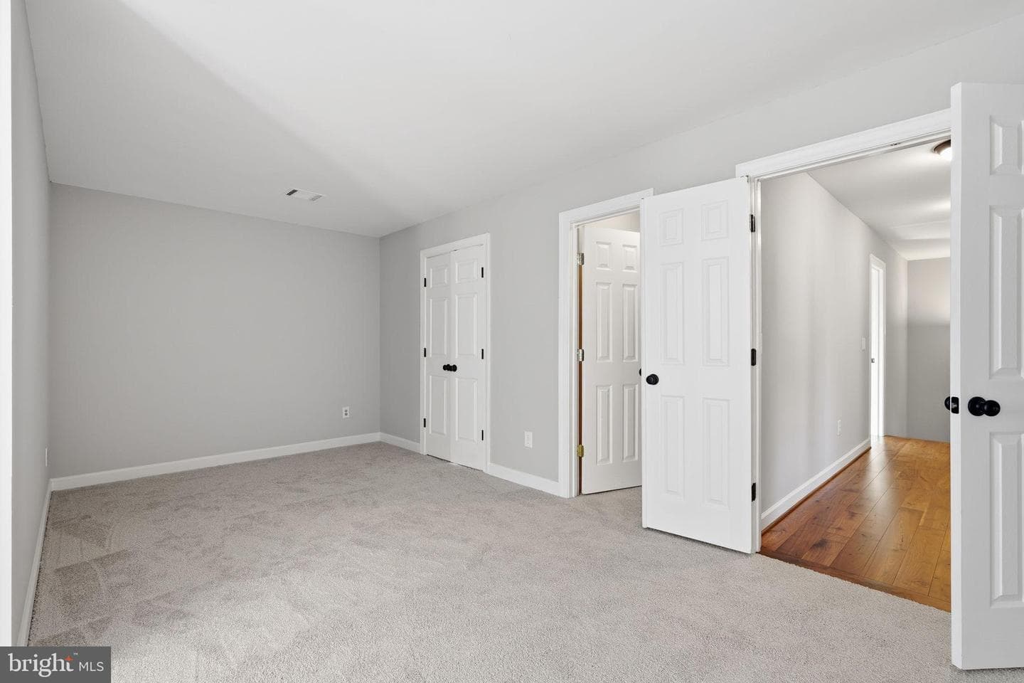 43949 Bruceton Mills Circle photo 25