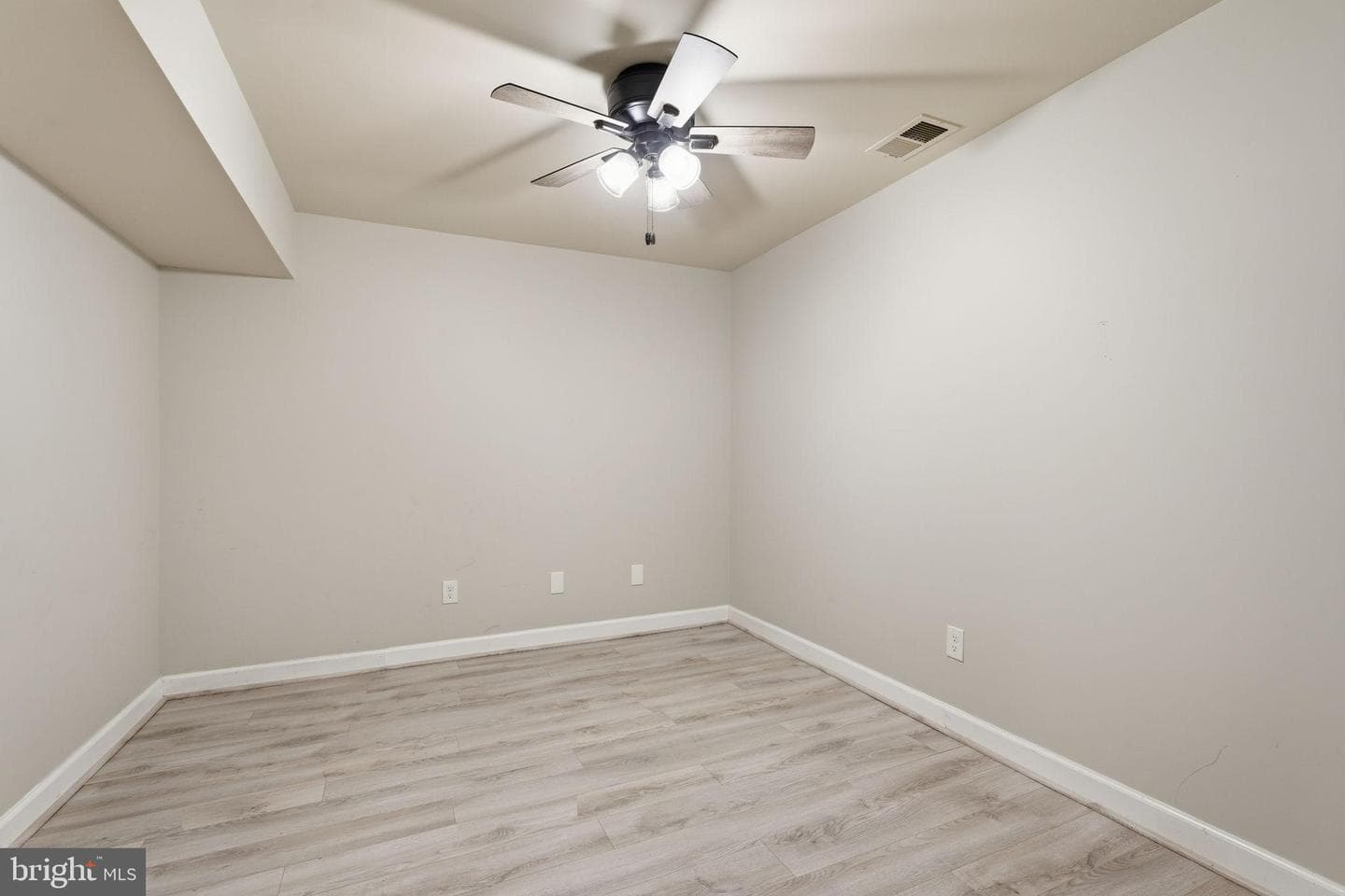 43949 Bruceton Mills Circle photo 29