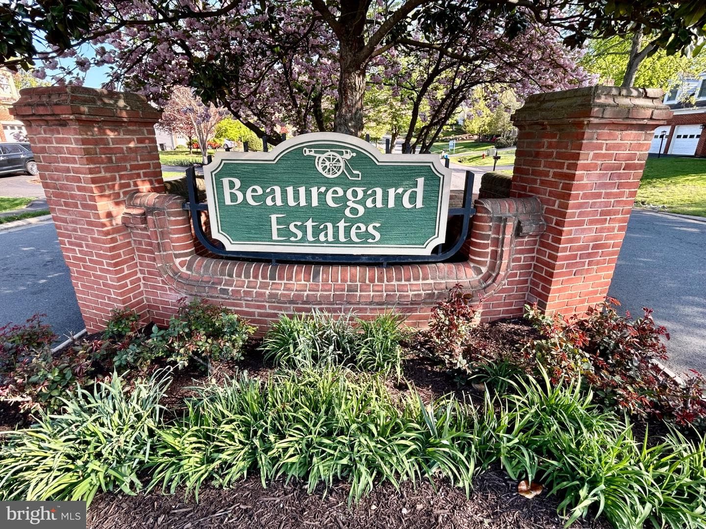 619 Beauregard Drive SE photo 84