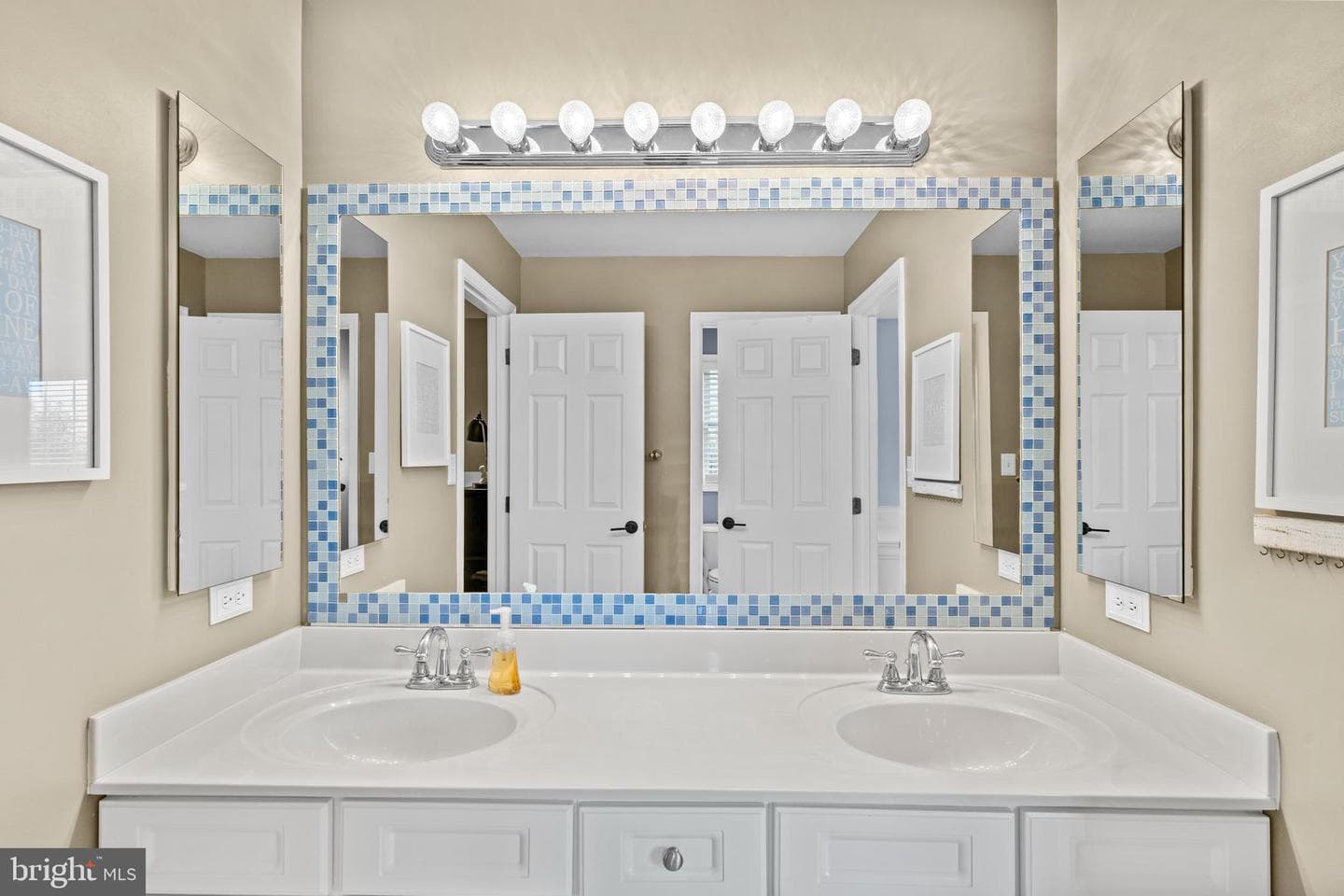 25775 Tullow Place photo 37