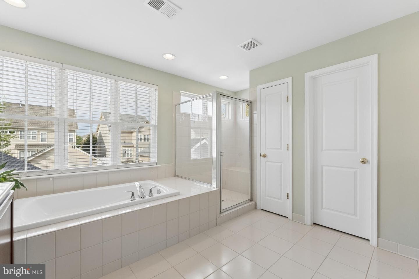 23342 Higbee Lane photo 40