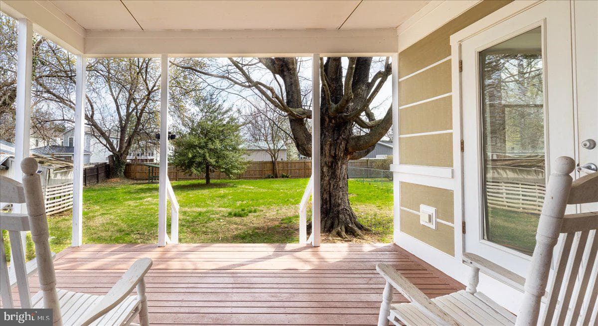 104 Pershing Avenue NW photo 40
