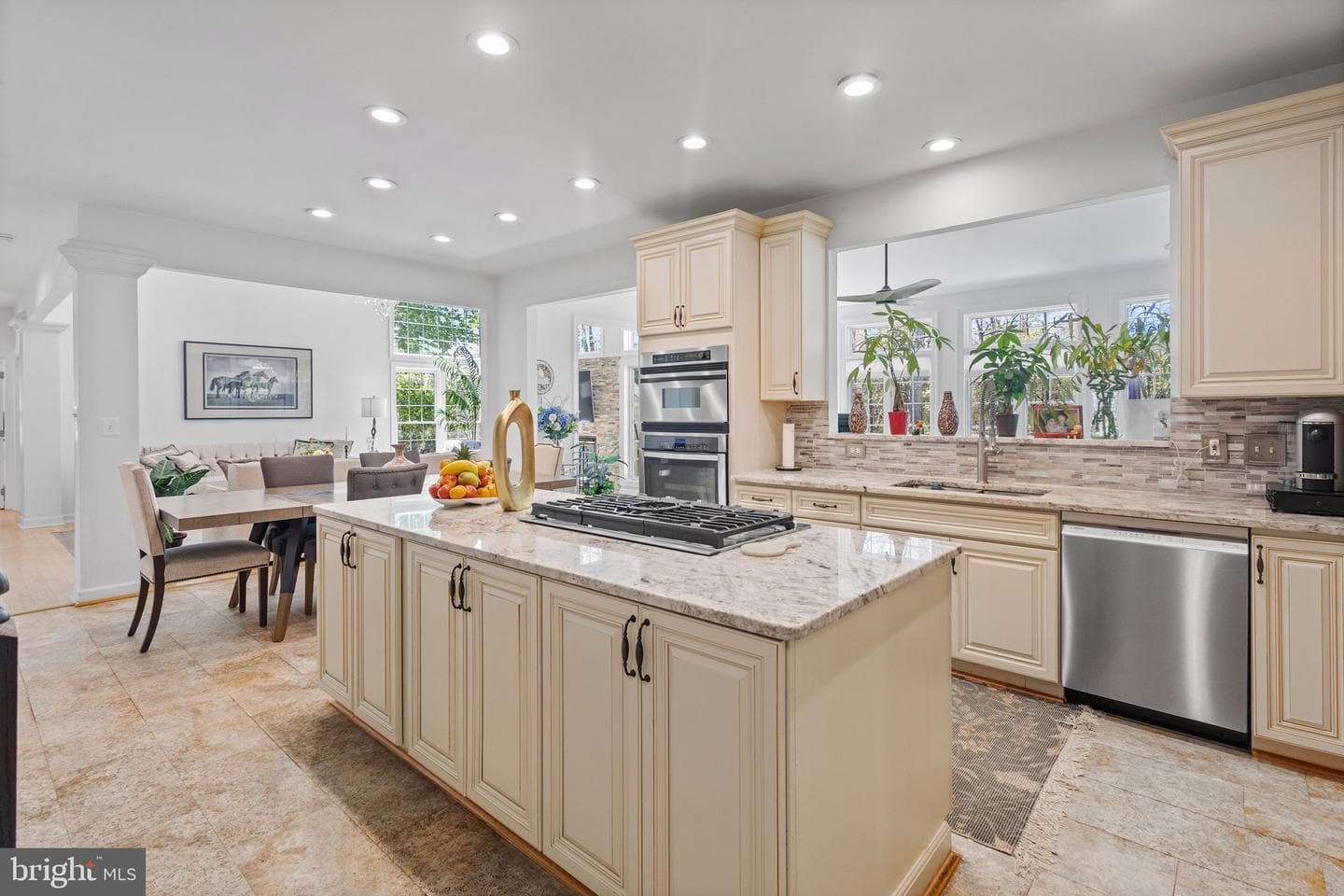 22579 Forest Manor Drive photo 12