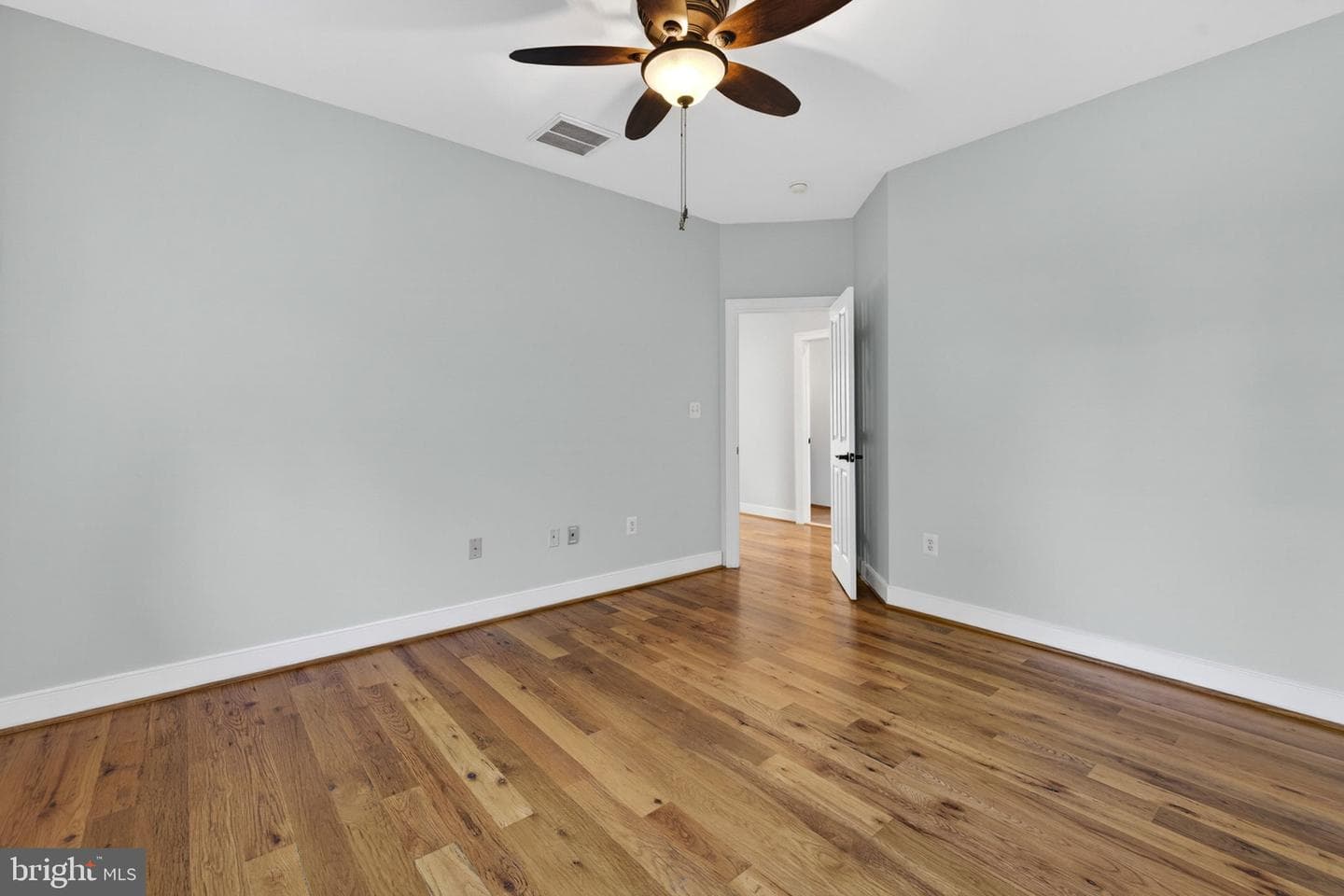 10 N Locust Street photo 54