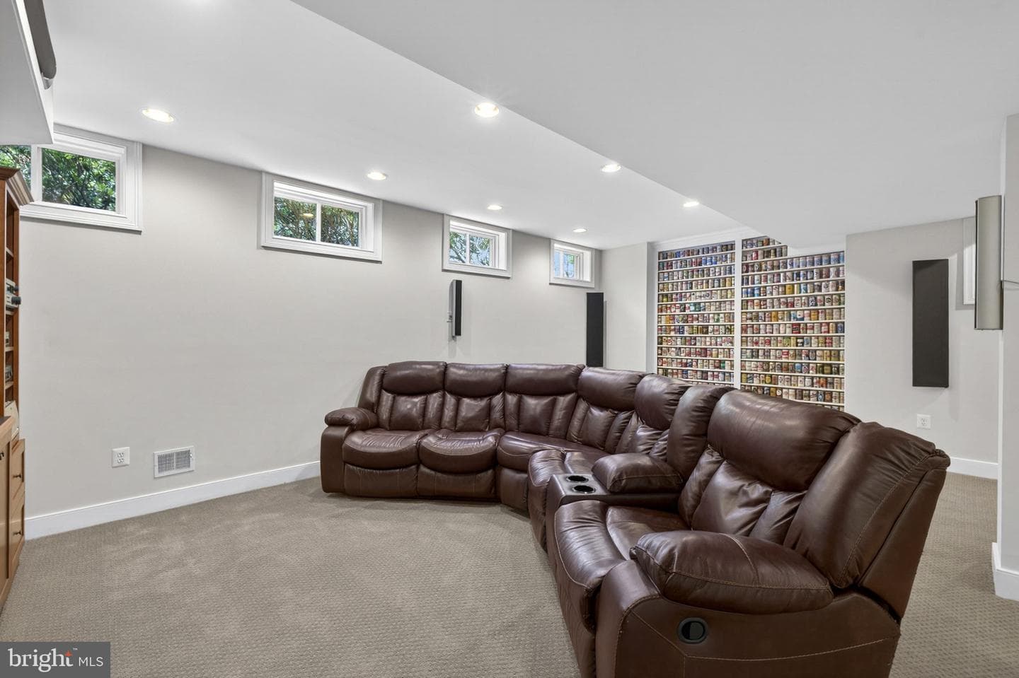 10 N Locust Street photo 62