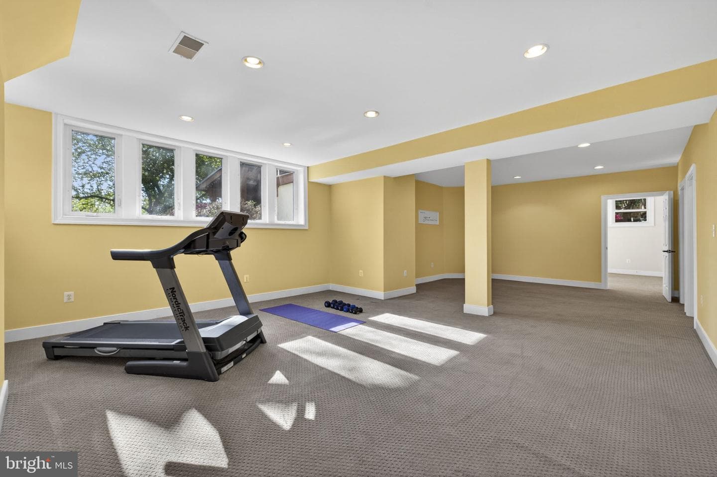 10 N Locust Street photo 65