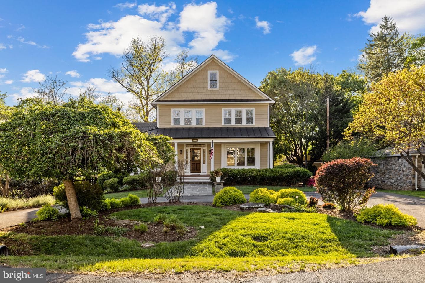 10 N Locust Street photo 85