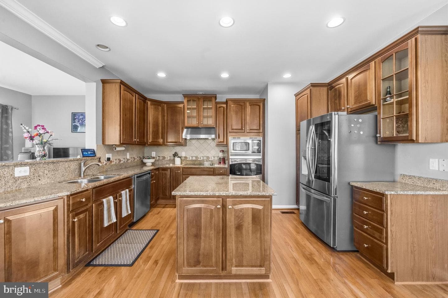 25409 Lisa Terrace photo 5
