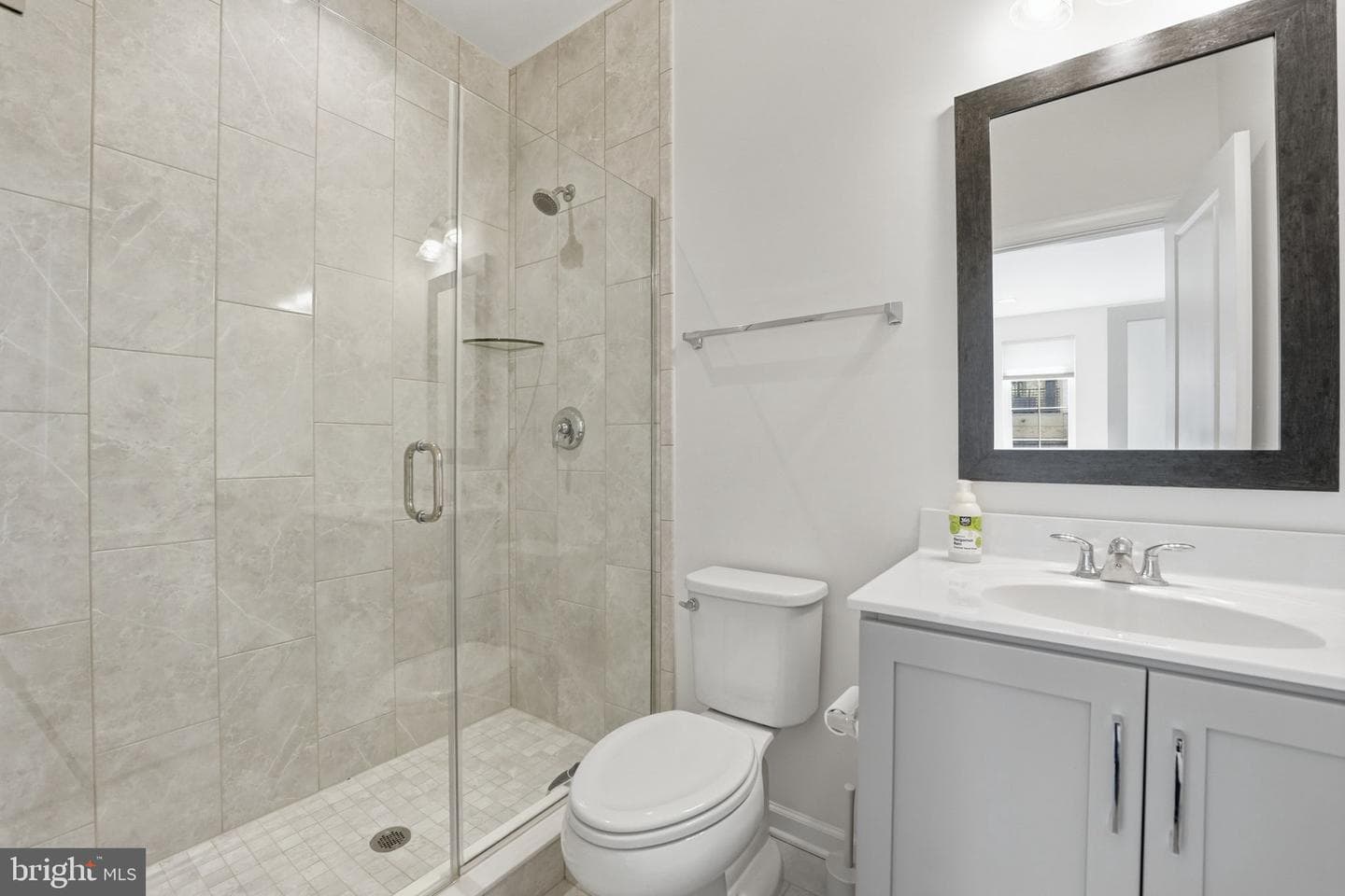 20230 Taft Terrace photo 22