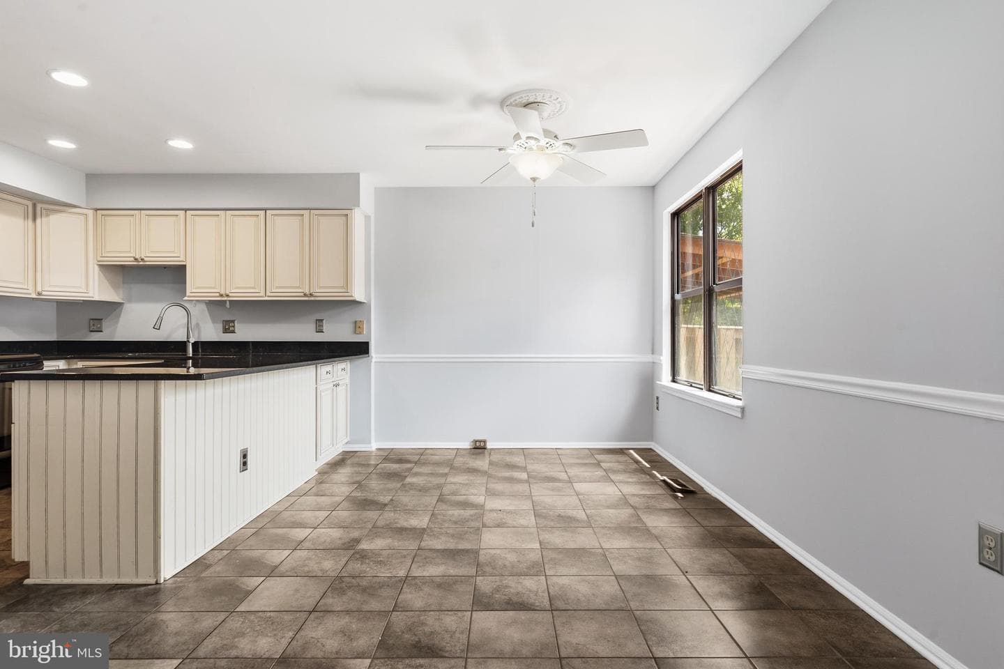 34 Millard Court photo 11