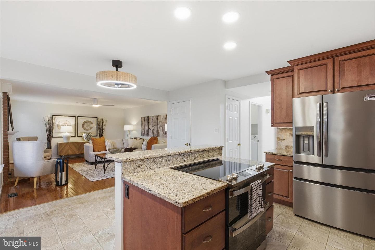 43104 Stonecottage Place photo 10