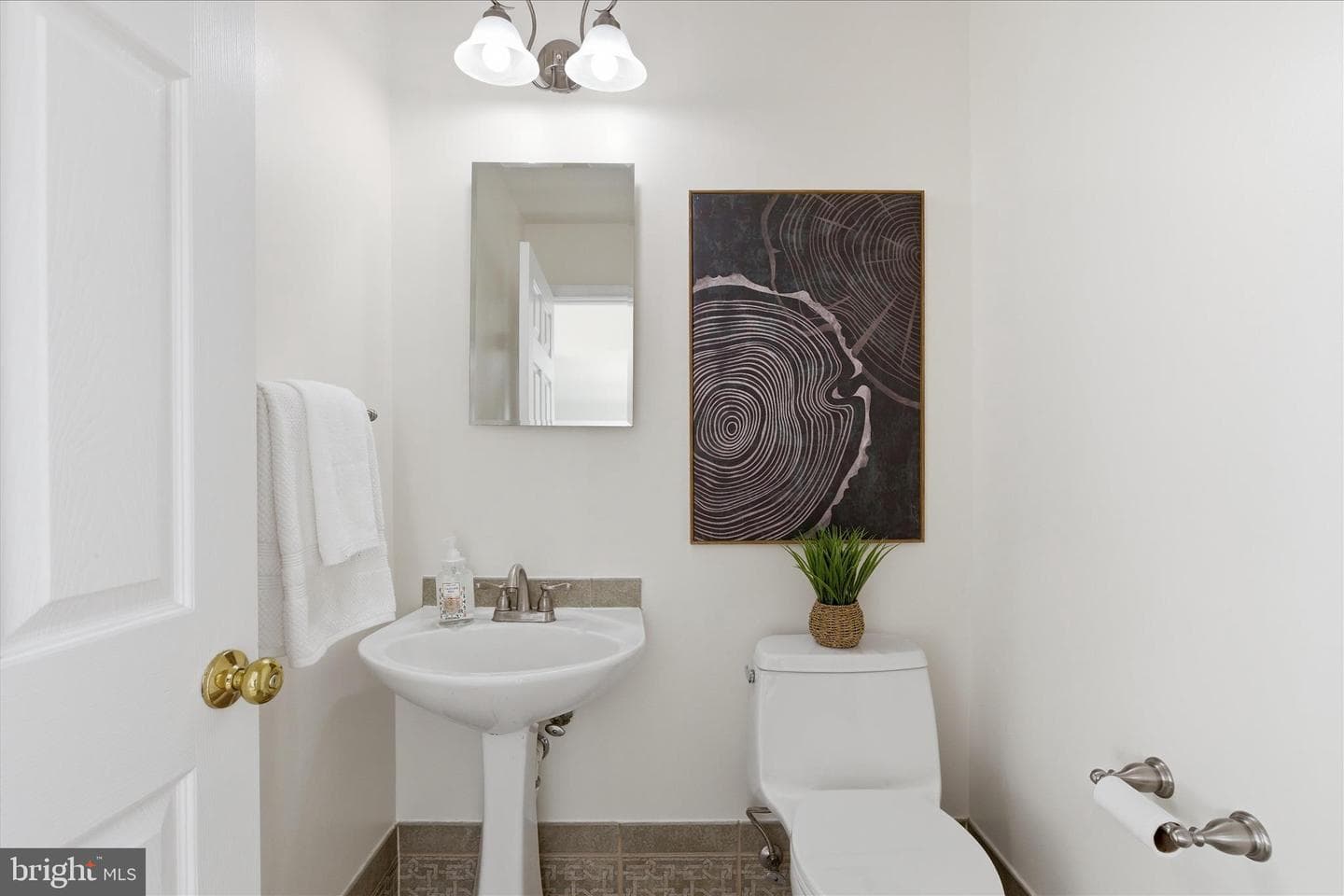 43104 Stonecottage Place photo 13