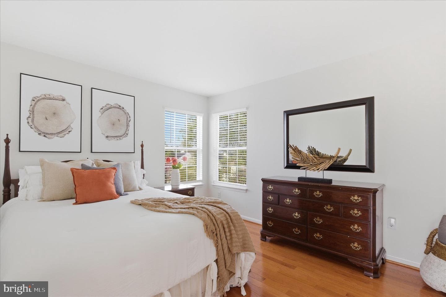 43104 Stonecottage Place photo 23