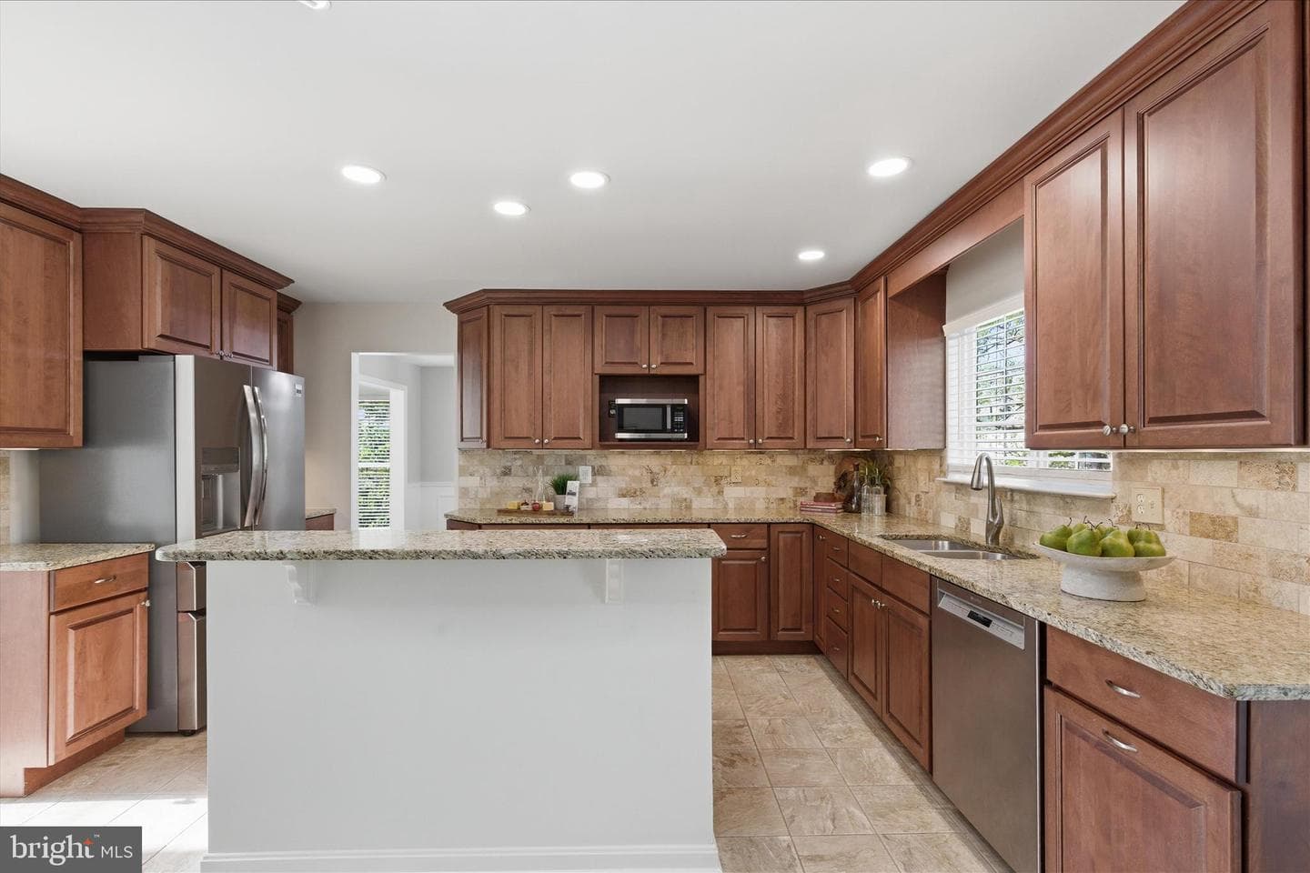 43104 Stonecottage Place photo 8