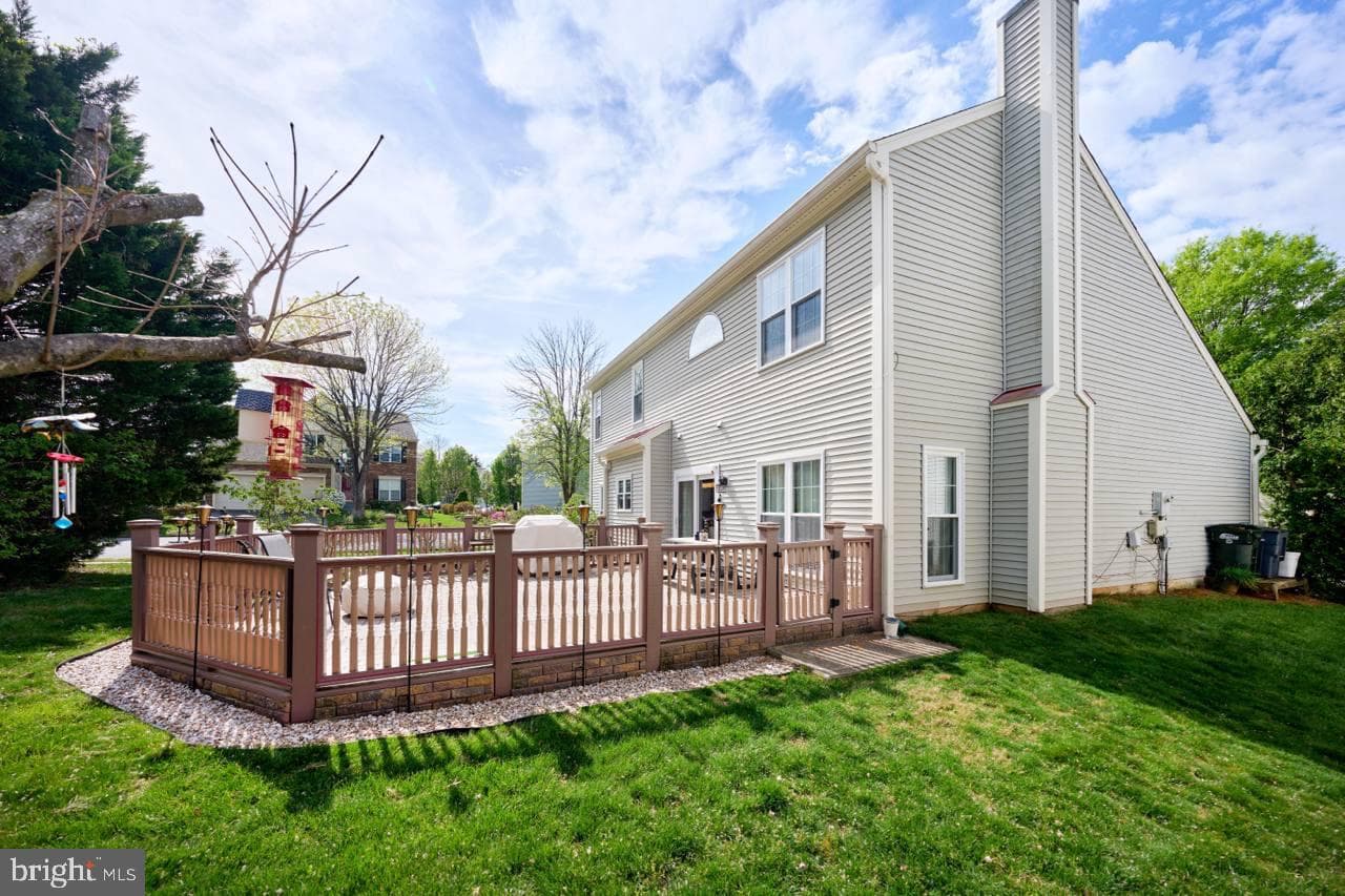 46554 Cedarhurst Drive photo 43