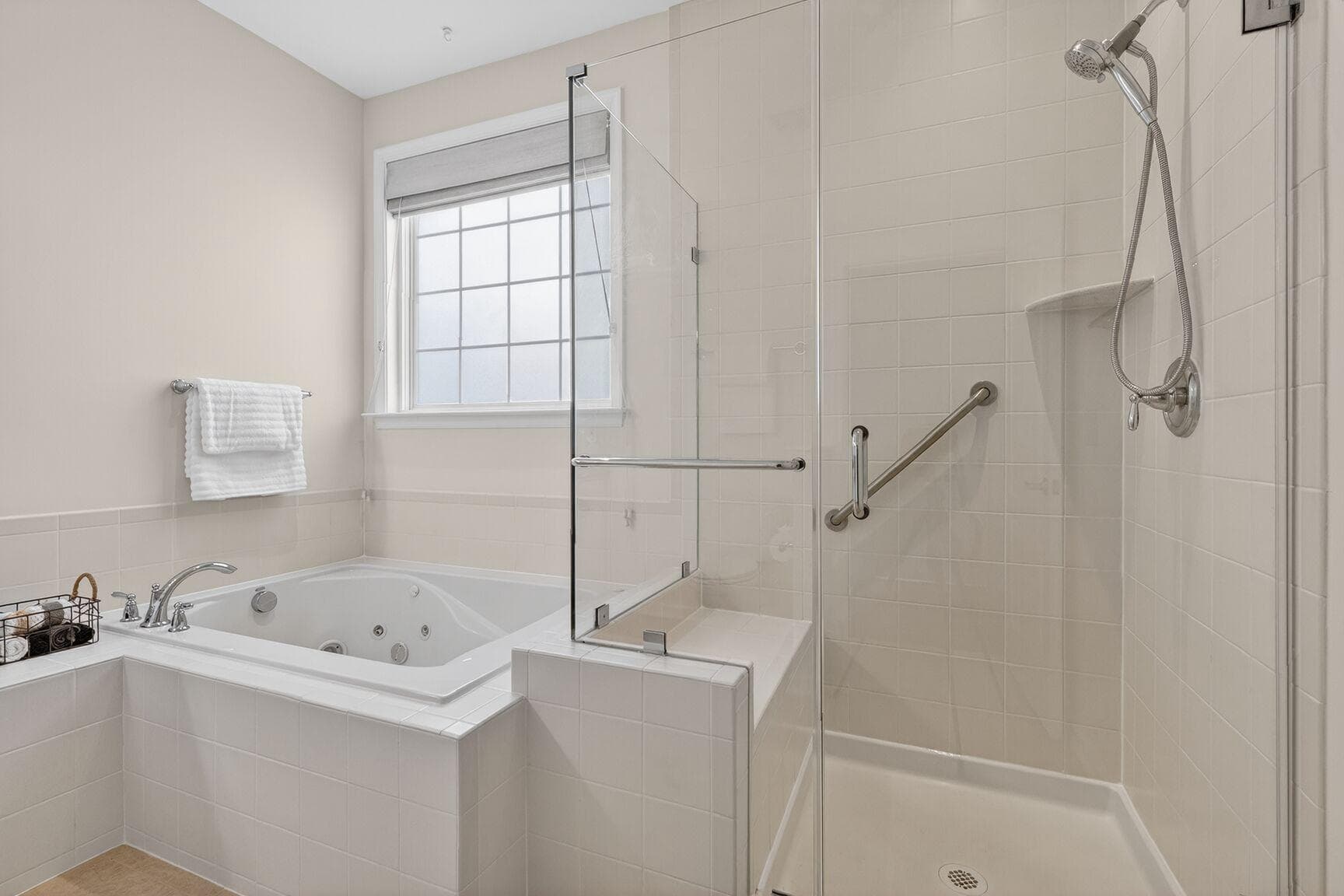20598 Crescent Pointe Place photo 16