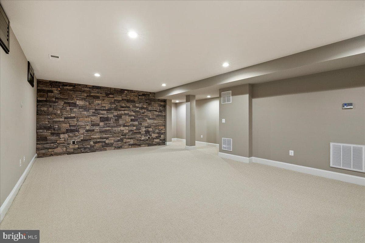 42470 Fawn Meadow Place photo 94