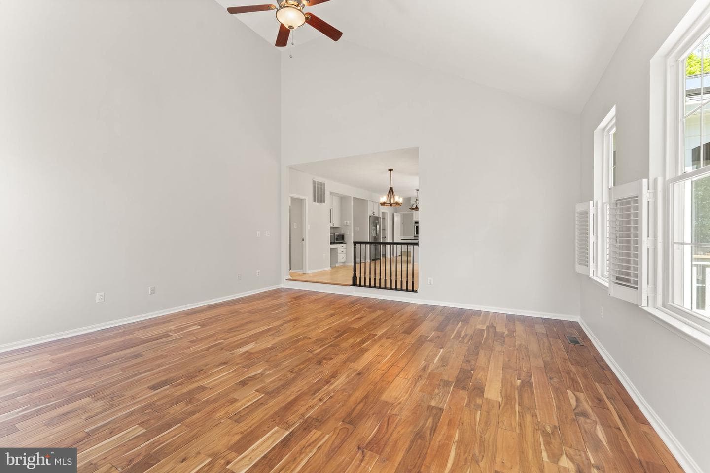 817 Kenneth Place SE photo 48
