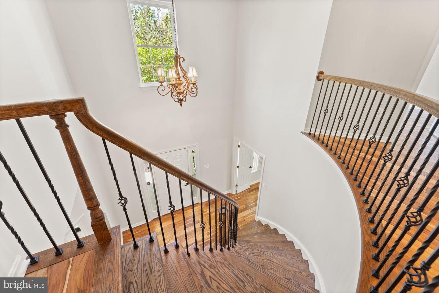 817 Kenneth Place SE photo 52