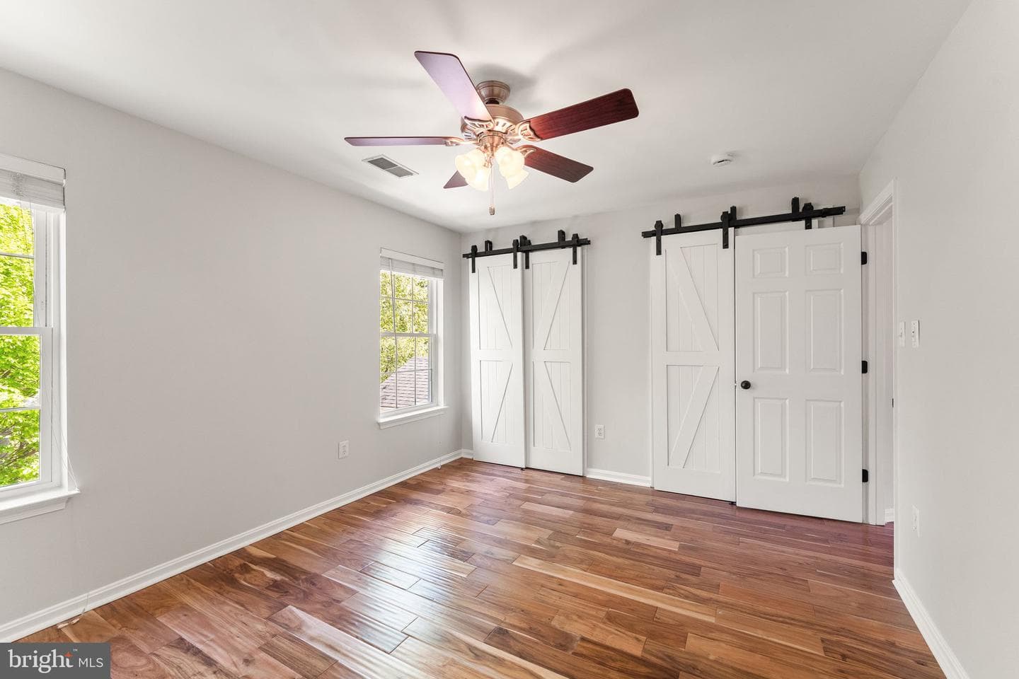 817 Kenneth Place SE photo 72
