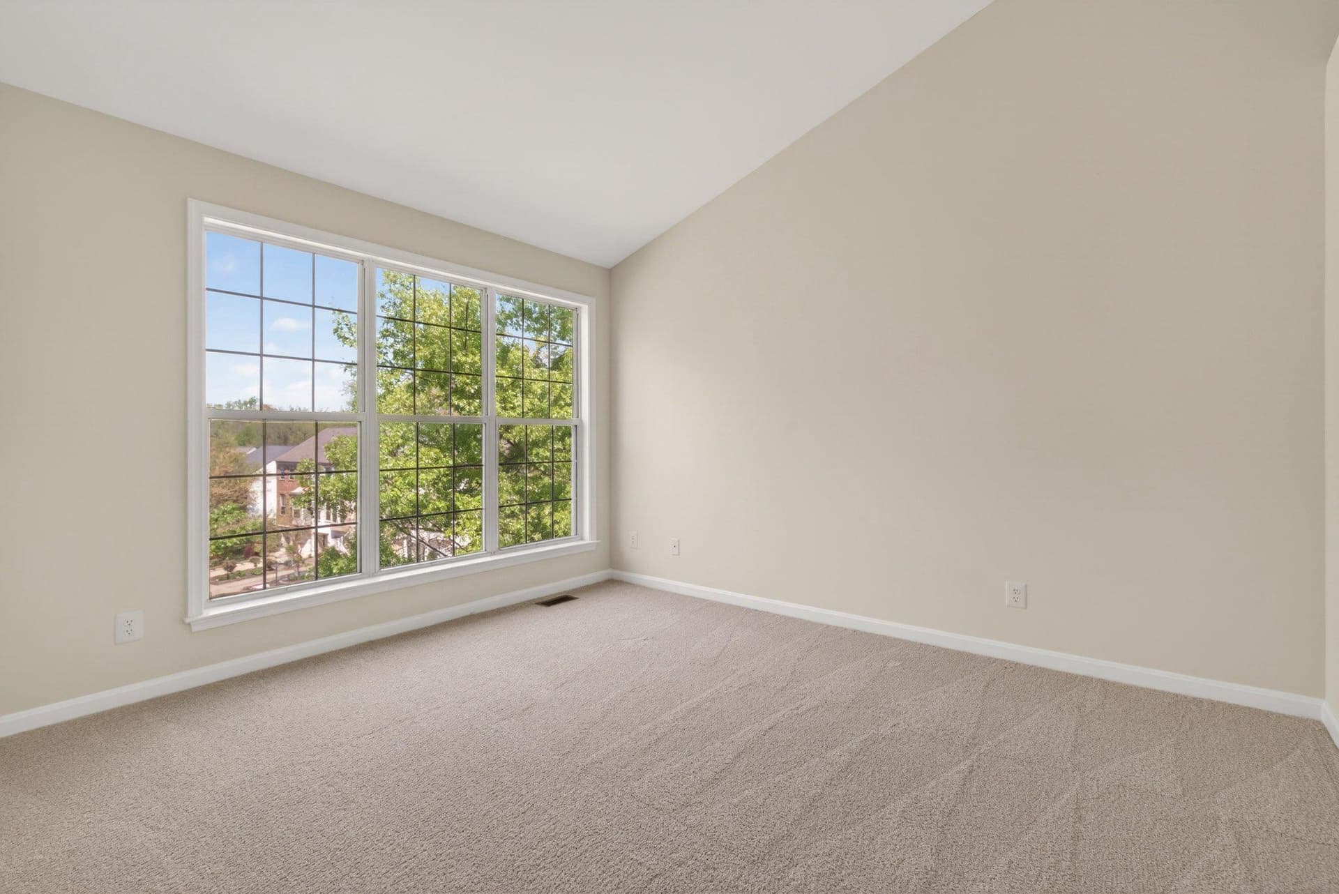 47647 Sandbank Square photo 22
